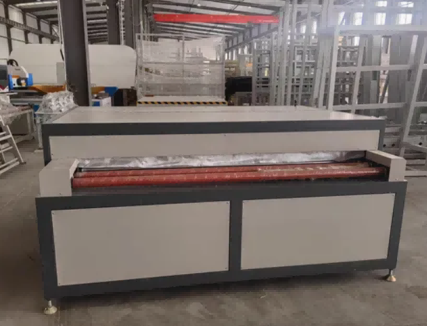 Heavy Duty 1600 isoleerklaasist kuumpressimismasin